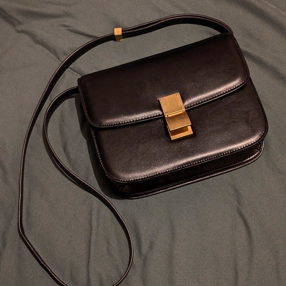 Classic Box Bag with Adjustable Strap - Picture 4 of 16